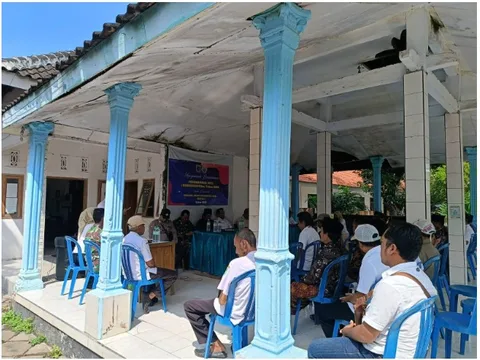 Balai Desa Dhompo